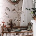 tapeta-dziecieca-w-ptaki-i-galazki-bialo-szara-pokoj