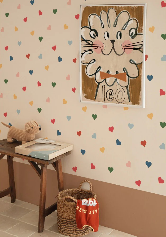 Tapeta do pokoju dziecka w kolorowe serduszka