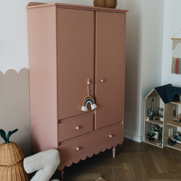 Szafa do pokoju dziewczynki